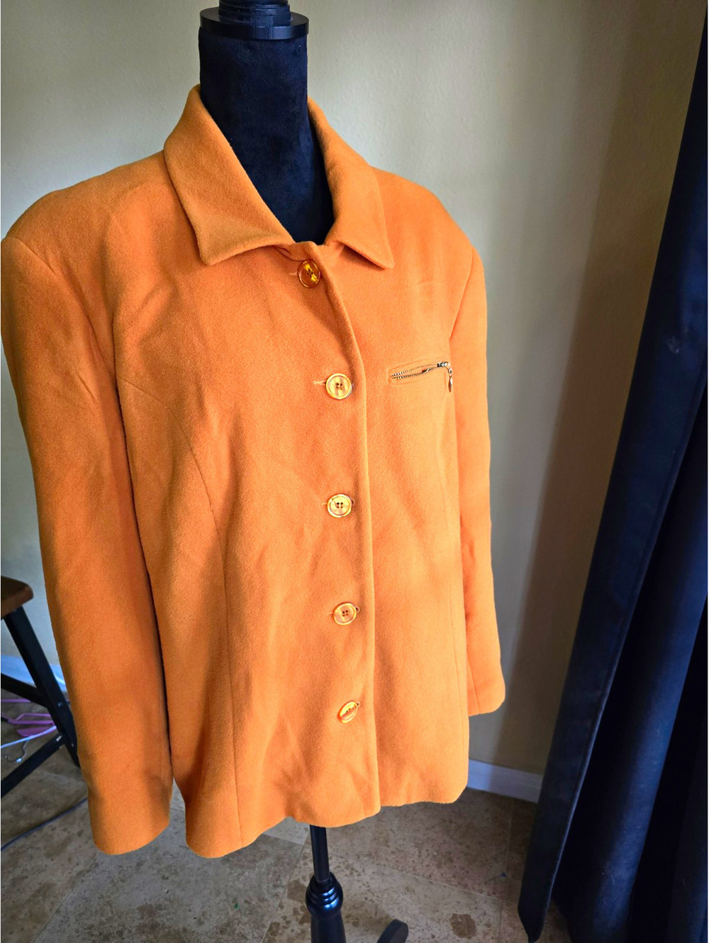 VINTAGE August Max Woman Orange Cashmere Button Front Lined Short Jacket 2X